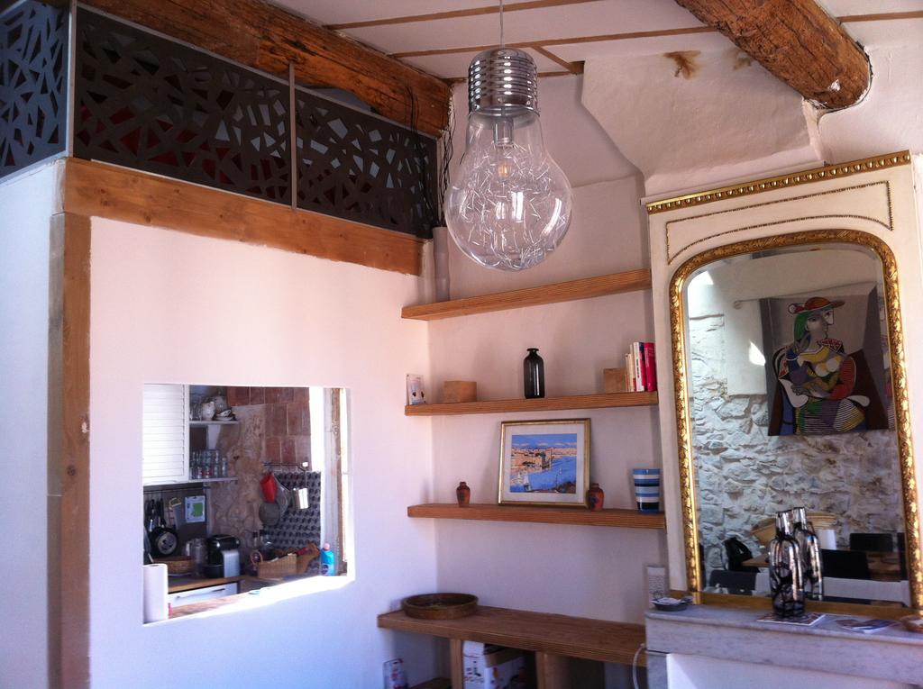 Adoramaar- Le Loft Lägenhet Marseille Rum bild