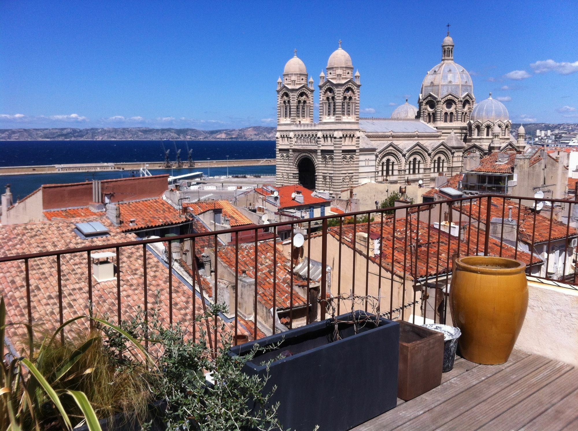 Adoramaar- Le Loft Lägenhet Marseille Exteriör bild