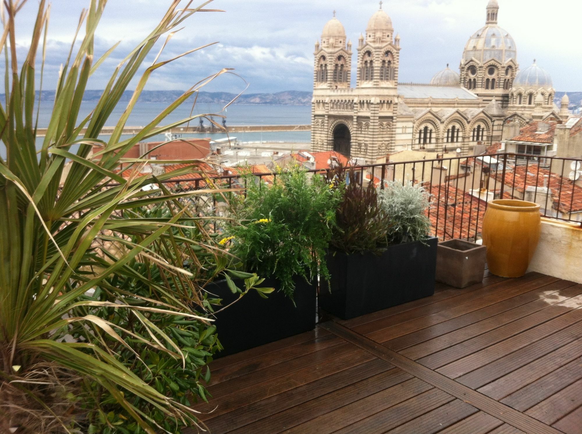 Adoramaar- Le Loft Lägenhet Marseille Exteriör bild